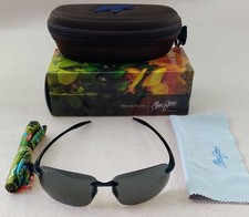 Occhiali da sole polarizzati Maui Jim Breakwall MJ422-02 neri senza montatura flash specchio
