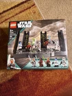 LEGO Star Wars: Ahsoka Tano's Duel on Peridea (75385) Retired