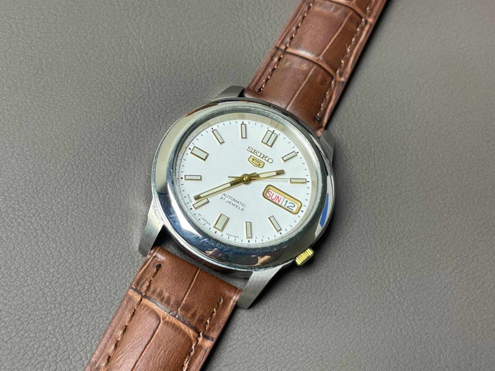 Seiko 5 Automatic 7S26-02W0 White Dial 39mm Men's Watch