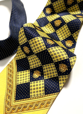 GIANNI VERSACE VINTAGE '90s BAROQUE MEDUSA HEAD TIE SQUARES GRIDS ITALY YELLOW