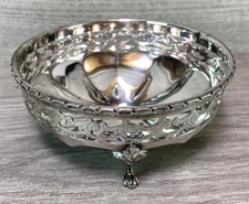 Mappin & Webb Three Footed Silver Plated Bowl Dish bonbon princess plate antique