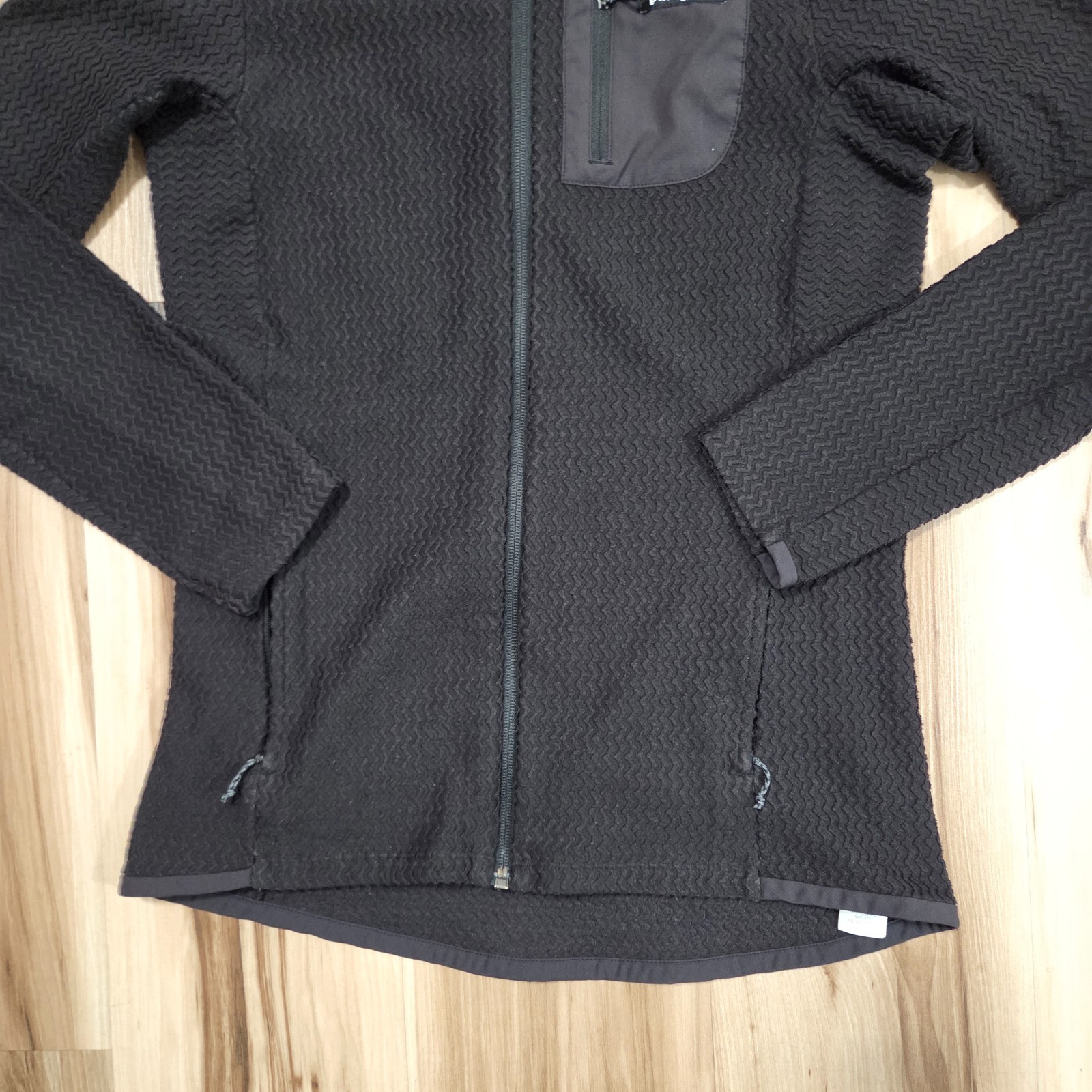 Patagonia Women's R1 Air Hoody Jacket Size M Black Full Zip Fleece Waffle thumbnail 2