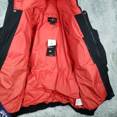 Jordan M J Essential Men's Puffer Jacket, Size L - Black/Fire Red