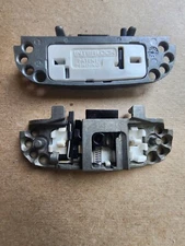 Andersen 100 Series Locks made for Anderse Shingle-Hung/Gliding Windows. 2 EA- A