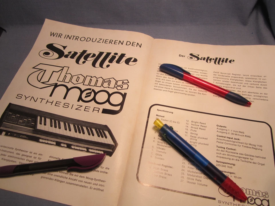 MOOG SYNTHESIZER PROSPEKT BROCHURE 1973 THOMAS ORGEL ORIGINAL KEYBORD - Bild 2 von 4