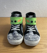 Star Wars Kids Toddler Sneakers Size 8 High Top The Mandalorian Baby Yoda