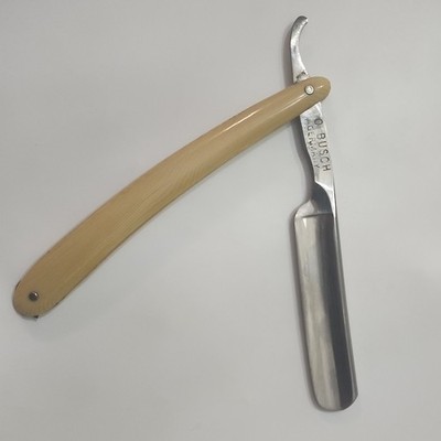 O. Busch Germany Wald-Solingen Collectible Straight Razor .  no 193 