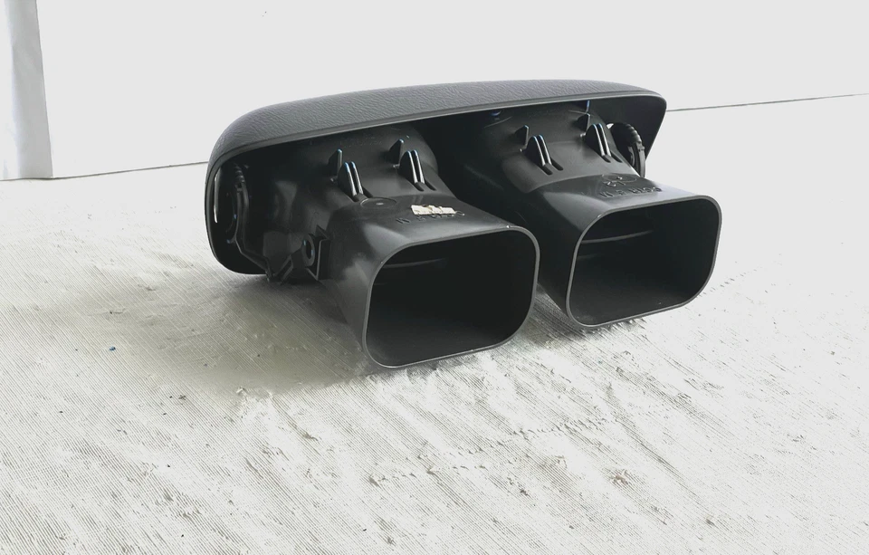 Chevrolet Trailblazer 2002-2009 tablero central ventilaciones de aire moldura gris/estaño fabricante de equipos originales Foto 4 de 4