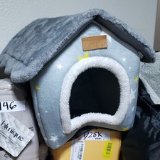 Plush Star-Print Pet House - Light Blue  Gray