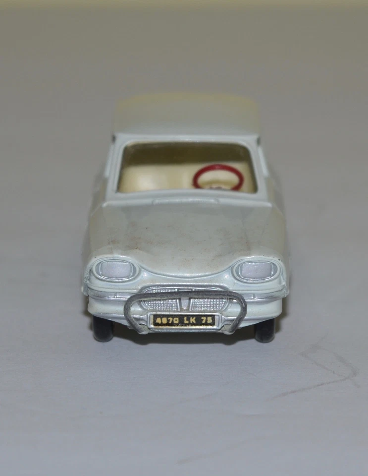 CITROEN AMI 6 / SOLIDO MODELS 1/43 / FRANCE / Off White - Light Blue -Very Nice - Image 2 of 4