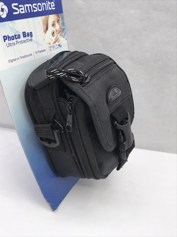 Small Samsonite Digital Camera Case With Strap Pouch 801BK - Image 2 of 3