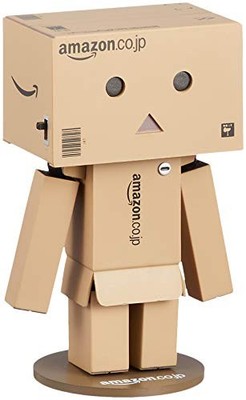 Kaiyodo Revoltech Danbo Mini Amazon Box Cardboard Robot Yotsubato Action Figure