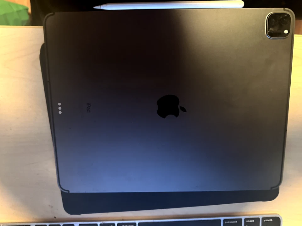 iPad Pro 12.9" 4. Gen 128GB Cellular - Bild 3 von 4