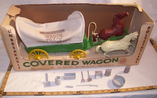 MARX WAGON TRAIN TV WESTERN COVERED WAGON PLAY SET BOXED 1960s SHARP!
