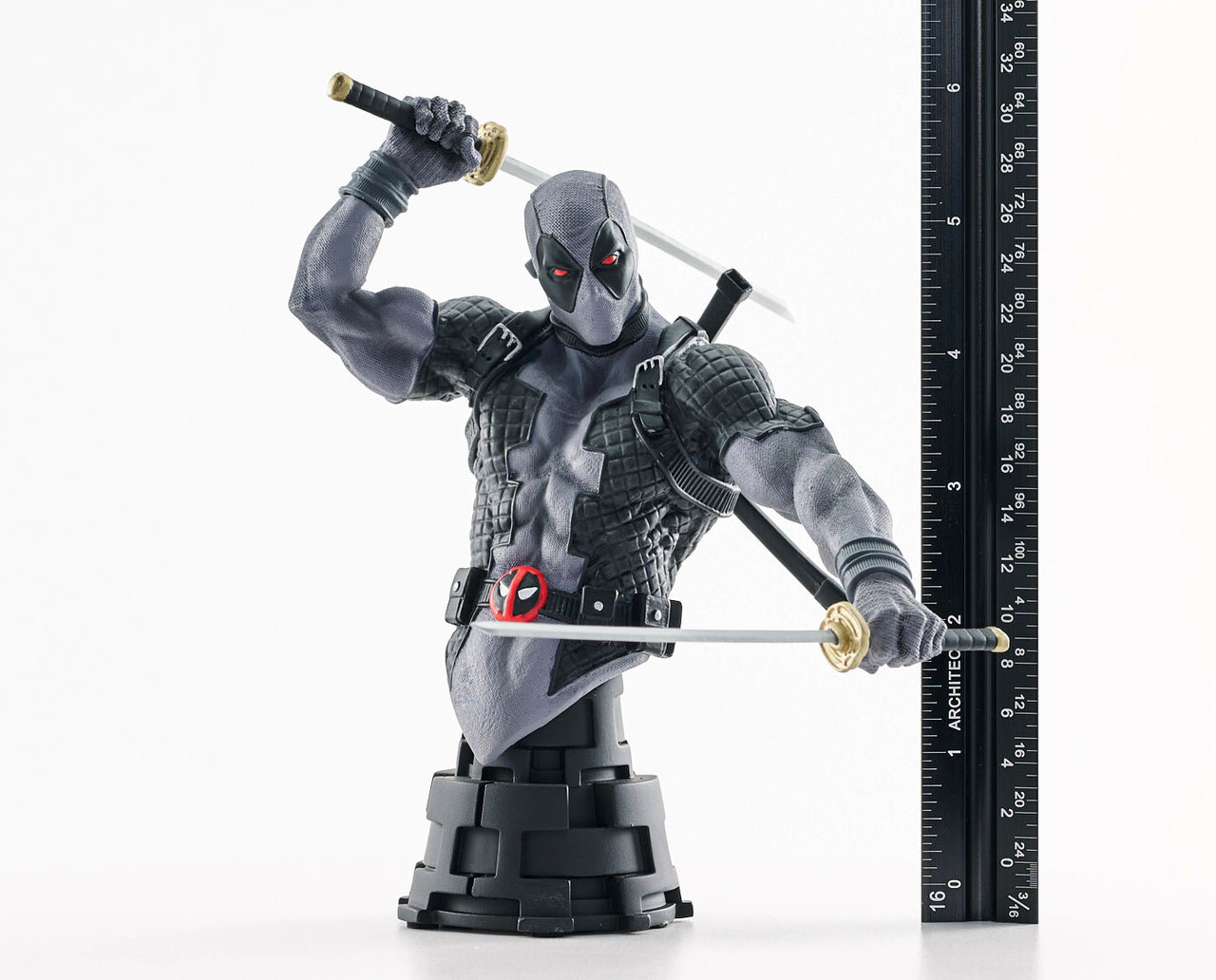 Marvel X-Force Deadpool Resin Mini Bust 