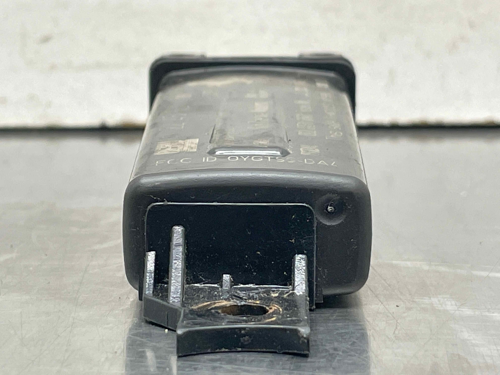 2009 MASERATI QUATTROPORTE OEM Tire Pressure Control Module TPMS 224562 30042806
