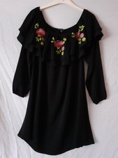 Ladies Black Long Sleeved Tent Dress With Floral Embroidery. Size 10. New Look.