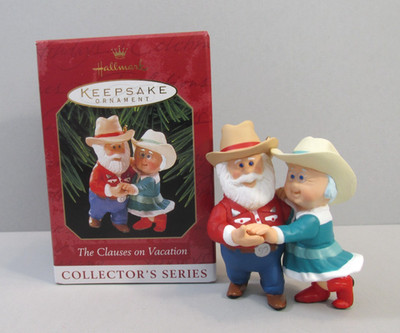 1999 Hallmark The Clauses on Vacation ''Two-Step Dancing'' Ornament - QX6399