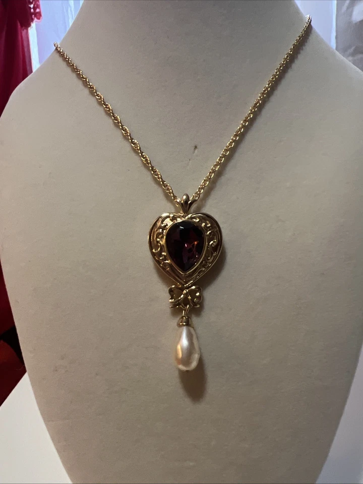 "Collar colgante colgante de perlas con corazón de amatista Avon años 80 de colección 28""" Foto 2 de 4
