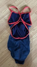 Women  s TYR Hexa Trinity Fit Black/Red One Piece Swimsuit Sz 36 NWT