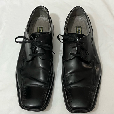 Stacy Adams Mens size 10M black cool tipped Oxfords, used
