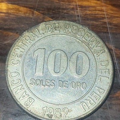 1982 Peruvian 100 Soles de Oro Banco Central de Reserva del Peru Coin TB4670*