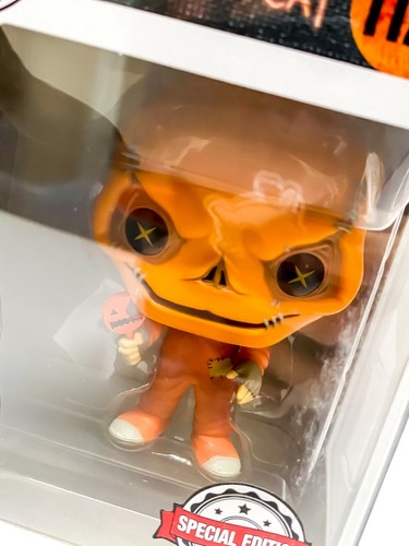 Trick 'r Treat Sam SE Funko Pop Vinyl Horror 1121 with Pop Protector Christmas - Picture 2 of 4