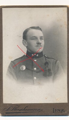 Nr.51446 Kabinett Porträt Foto  K.u.K. Soldat Linz a.d.D. O.Ö.  Foto Fleischmann
