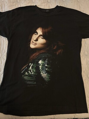 Official Meghan Trainor Untouchable Tour 2016 T-Shirt Pop Music Concert Merch M