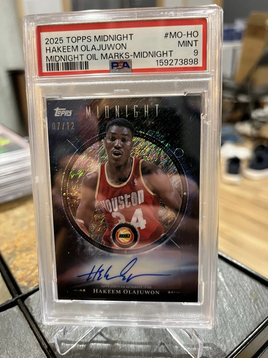Hakeem Olajuwon Basketball Original Autographed Sports Trading