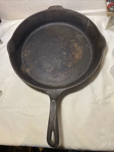 Vintage Wagner's 1891 Original Skillet 13-3/8 Inch Cast Iron