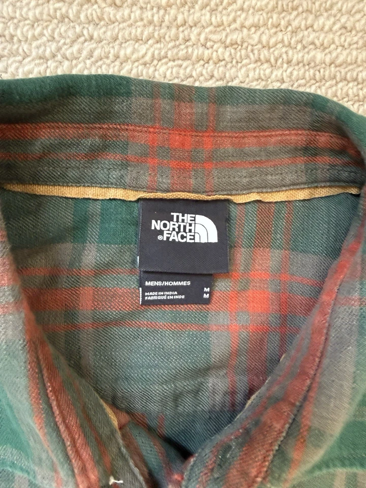 The North Face Men’s Shirt. Long Sleeve. Size Medium. Check Pattern. Excellent - Image 2 of 3