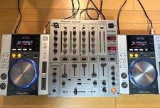 Pioneer DJ CDJ-200 coppia e mixer lettore CJ/MP3 DJM-600 argento testato e funzionante