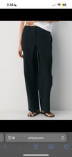 Aritzia Wilfred Free Ascendant High Rise Straight Leg Pants in Black Size 2