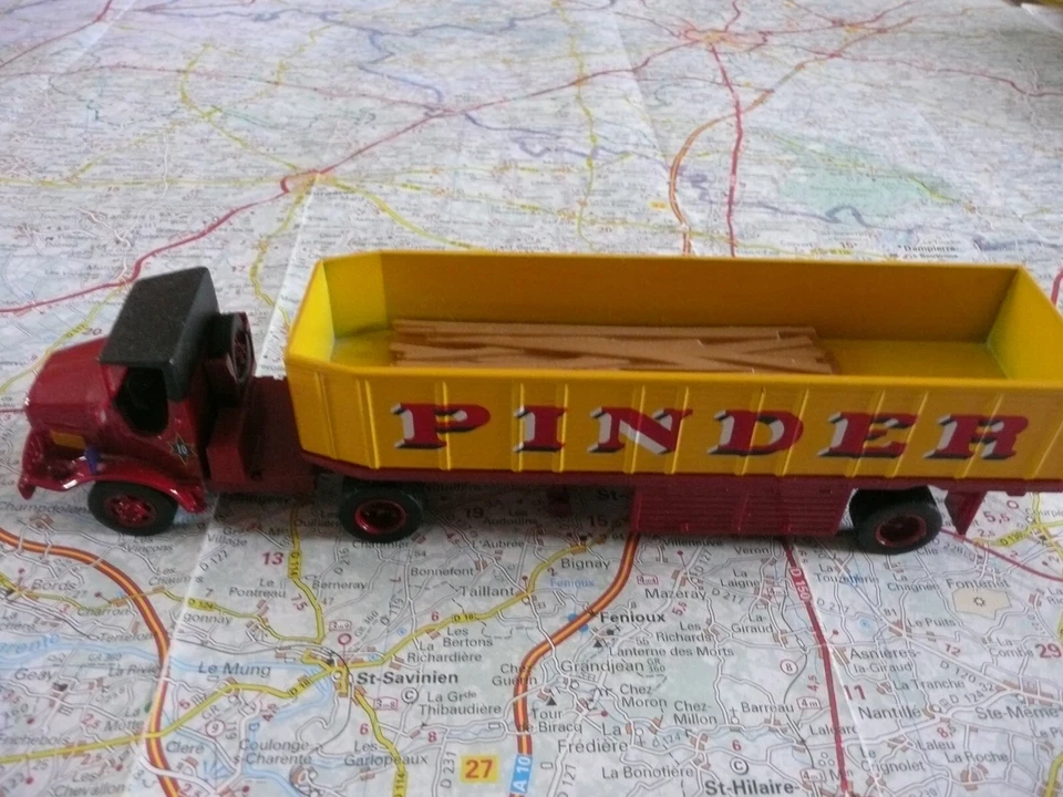 UNIC Marmon + Remorque Fruehauf  PINDER Altaya 1/64 - Photo 3/3