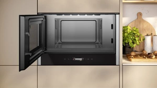 Neff NL4WR21N1, Einbau Mikrowelle - Bild 4 von 4