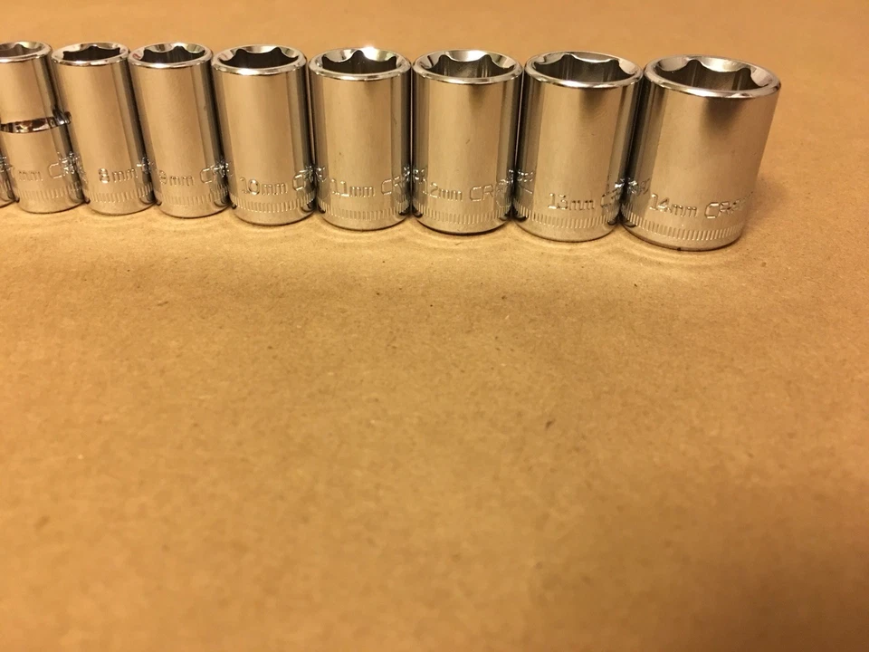 Craftsman 1/4" Drive 12 PC Piece 6 Pt Point Metric MM Chrome Socket Set 4-14 mm - Image 3 of 4