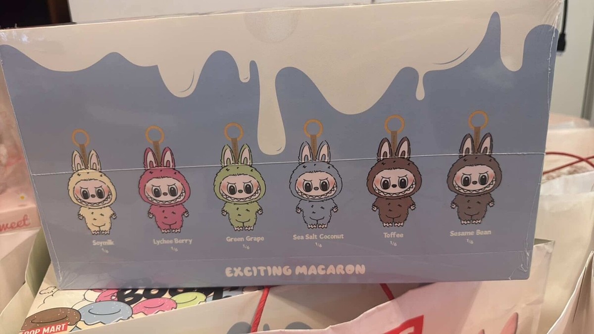 100 Authentic POPMART Labubu The Monsters Macarons Plush