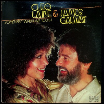 Cleo Laine - Sometimes When We Touch - RCA Red Seal - ARL1 - Vinyl V016077