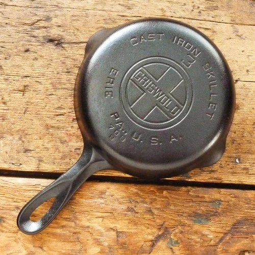 Vintage GRISWOLD Cast Iron SKILLET Frying Pan # 3 LARGE BLOCK LOGO - Ironspoon