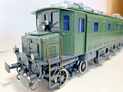 Hermann Spur O Schweizer SBB Messing Elektrolok Ae 4/7 #10921 grün Twin Motors