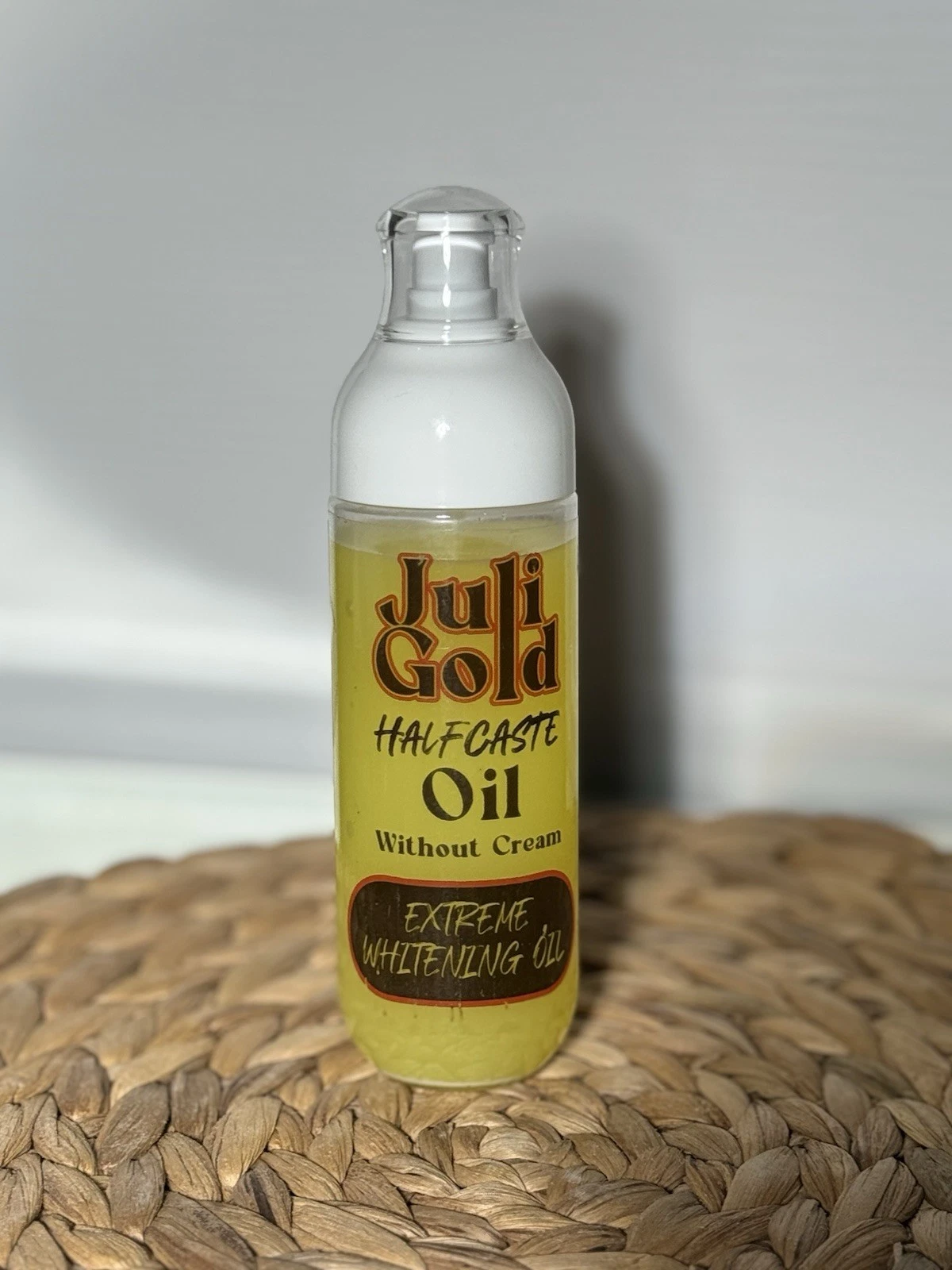 JULI GOLD HALFCASTE OIL EXTREME WHITENING 250ml✅️