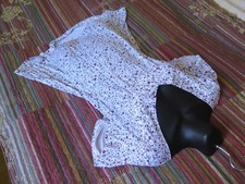Tunic shirt 46 48 50 viscose elastane mille fleurs white black D-red New