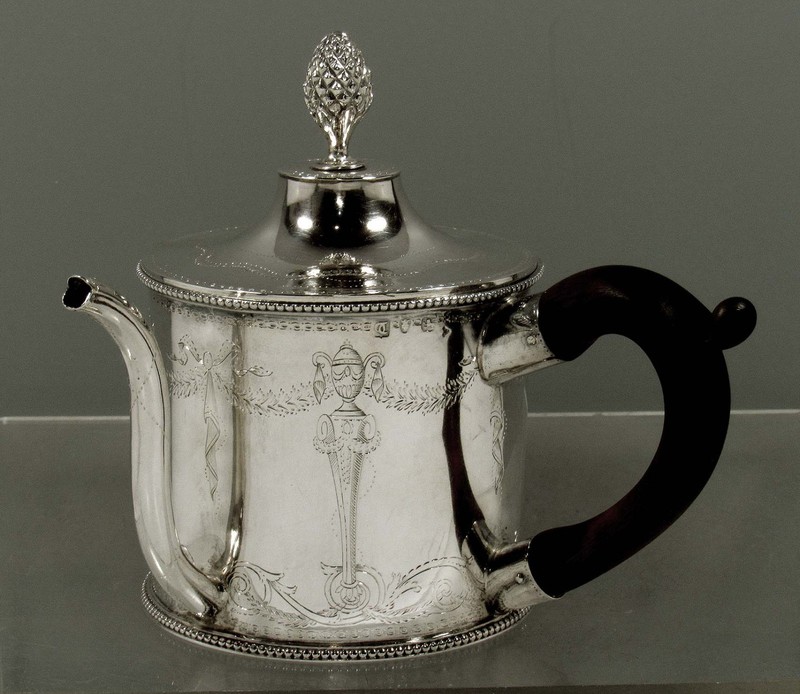 ENGLISH STERLING SILVER ARGYLE    1774 RARE FORM