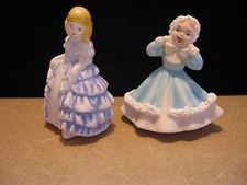 Lot of 2 Vintage Ceramic Lady in Blue Dress Figurines (Y59)