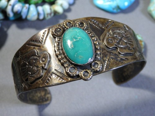 Fred Harvey Era NAVAJO Blue Gem TURQUOISE Sterling Silver THUNDERBIRD Bracelet