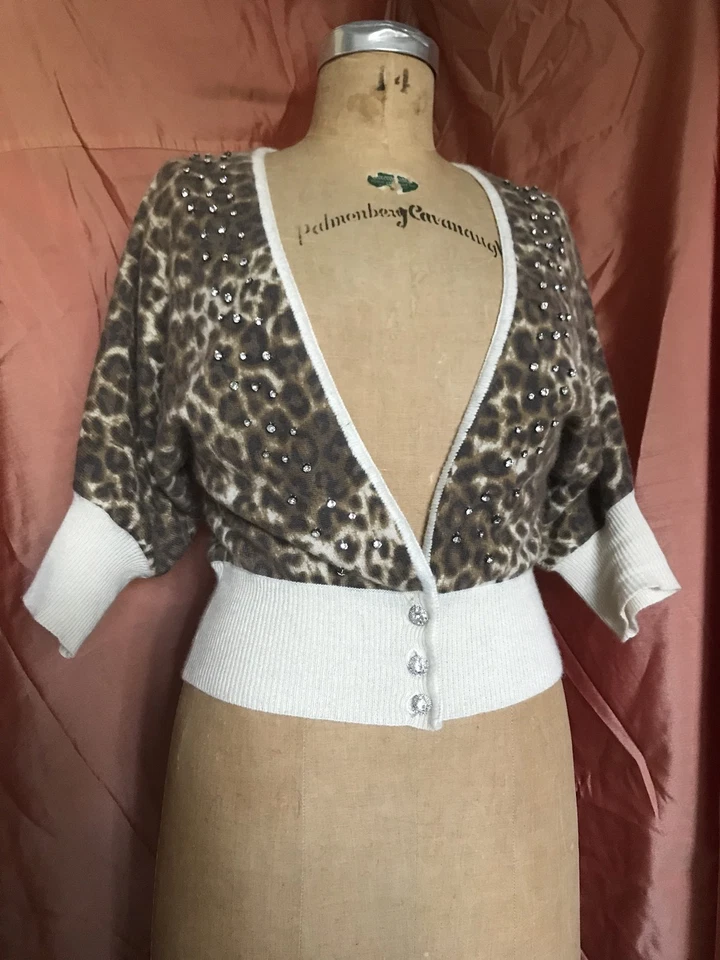 GUESS Leopardo 100% CACHEMIRA GUEPARDO SUÉTER Cárdigan Cristal BLING Marciano XS/S