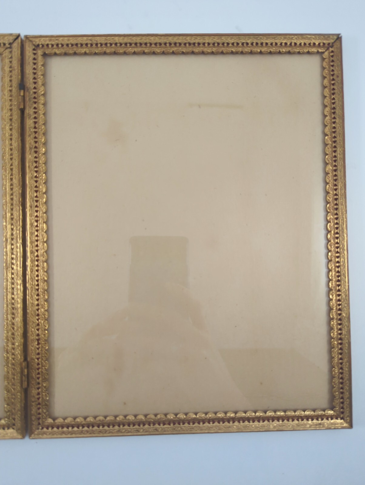 Picture 3 of 21