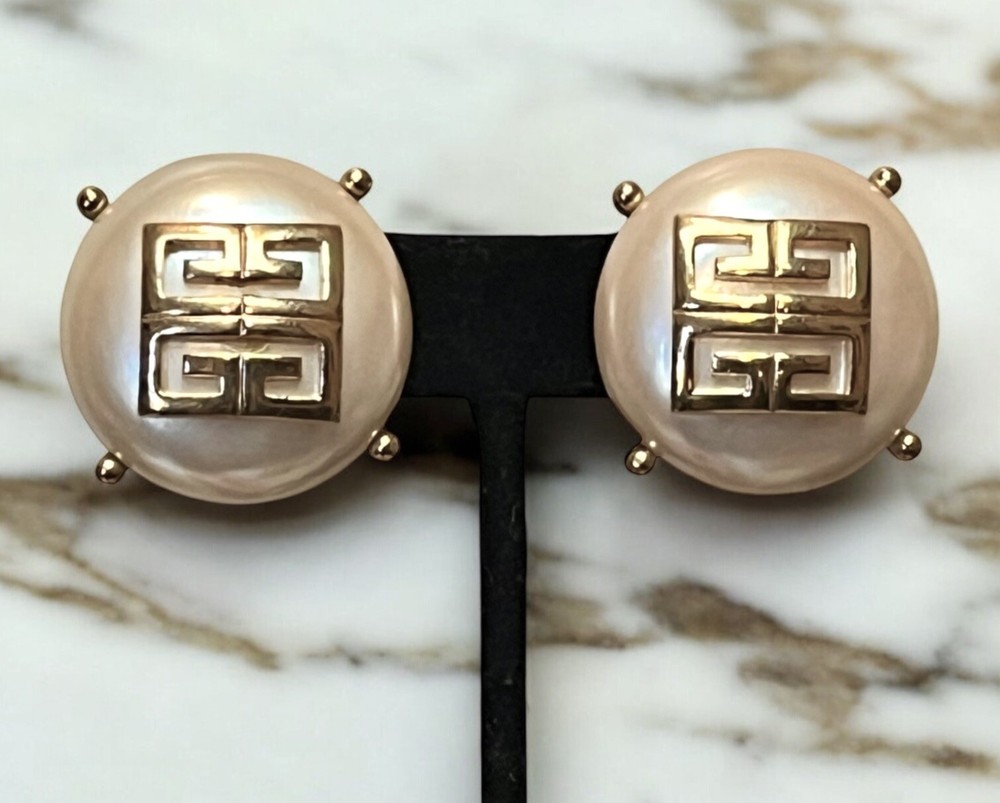 VTG 1980’s Signed ~GIVENCHY~ GOLD PLATED LOGO Faux Pearl Button Clip EARRINGS