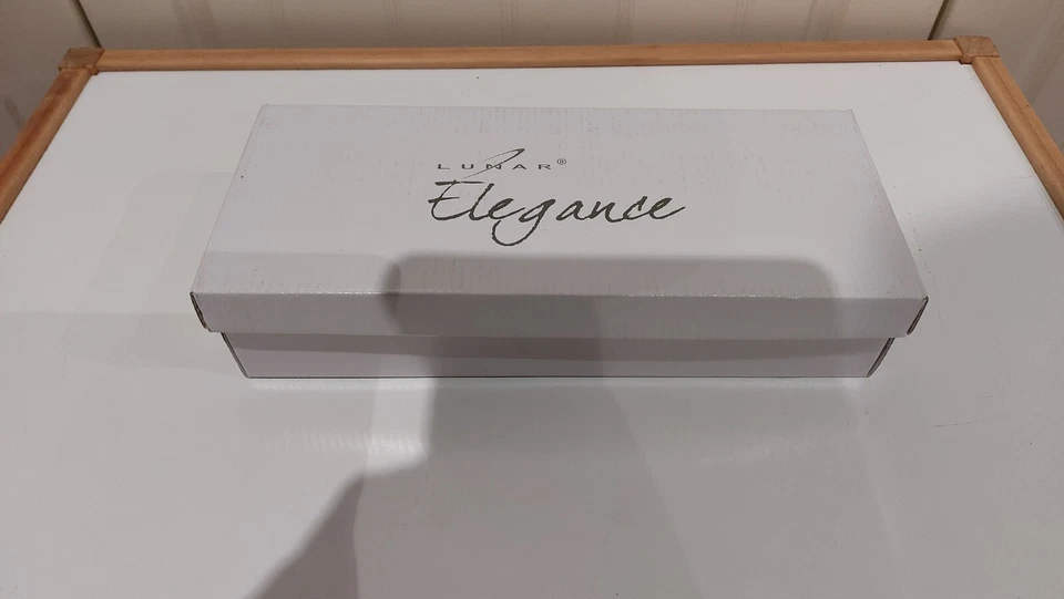 ladies beautiful top quality expensive(RRP £49.99)lunar elegance navy clutch bag - Image 2 of 4